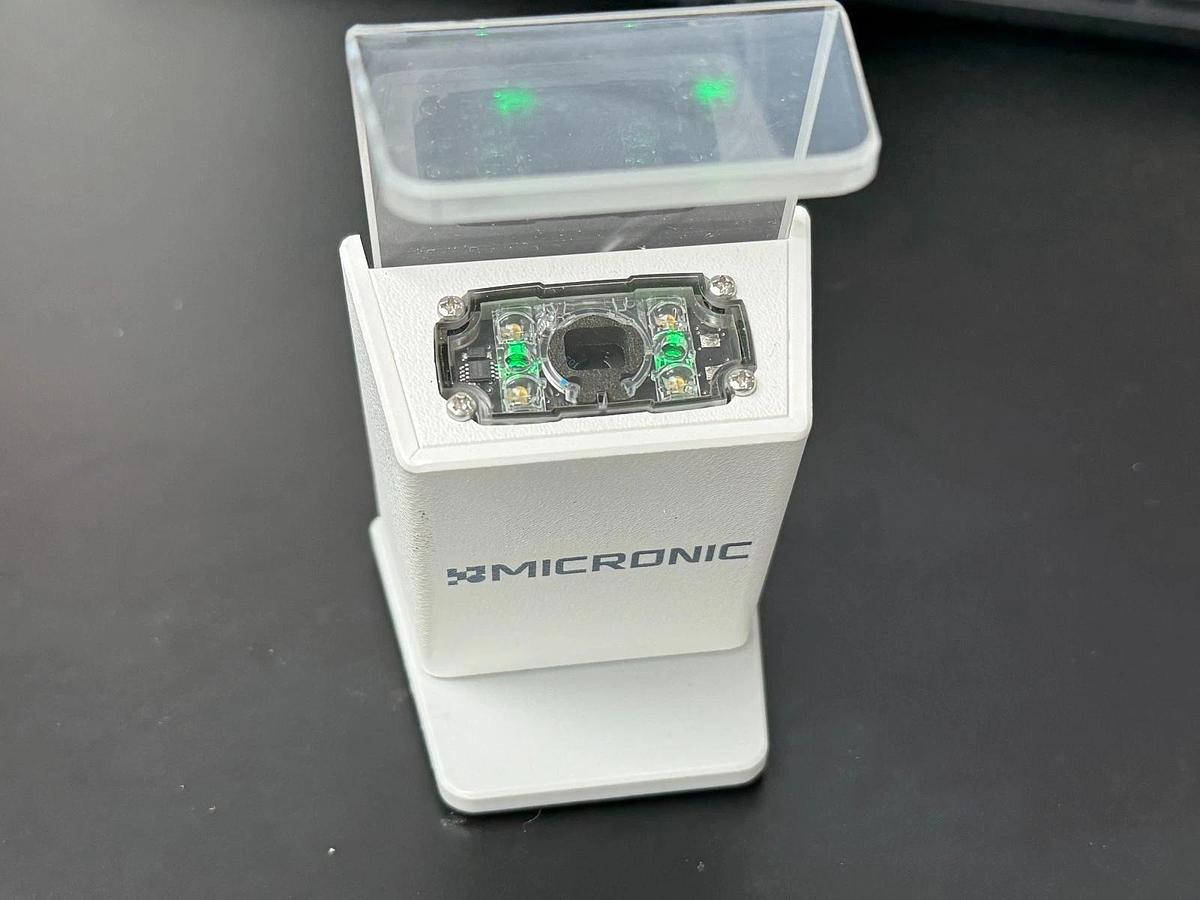 Used Micronic Tracxer Code Reader DT500 | 1D and 2D Barcode Tube Reader