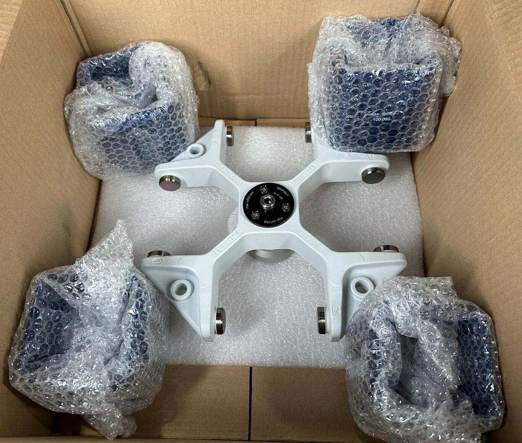 NEW Eppendorf 5810 5810R swing rotor A-4-81 with 4x 500ml Rectangular buckets