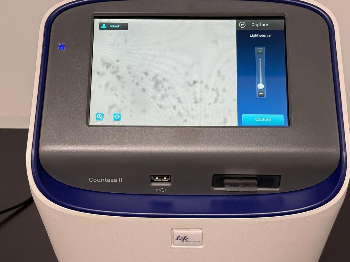 Used Invitrogen Countess II Automated Cell Counter | Benchtop Brightfield Viability
