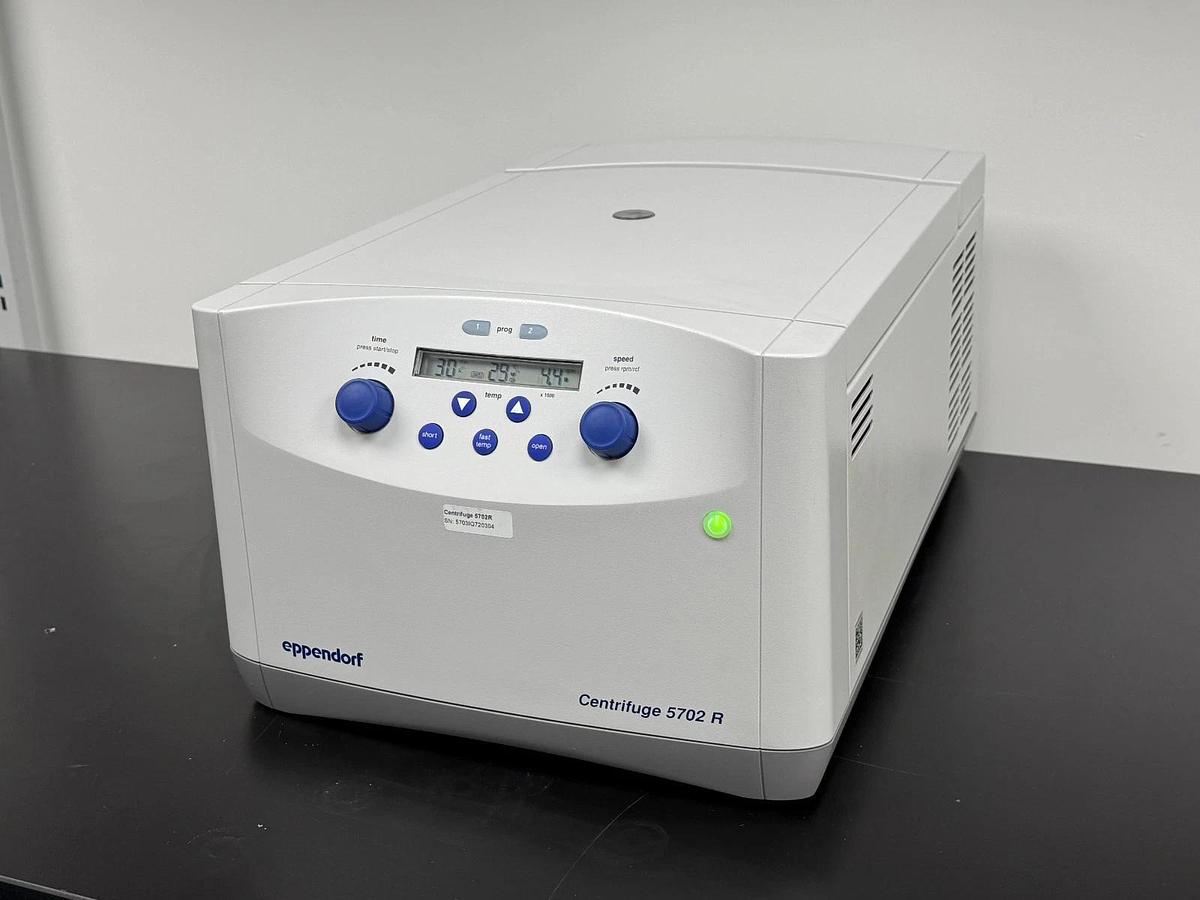 Used Eppendorf 5702R Refrigerated Benchtop Centrifuge with A-4-38 rotor