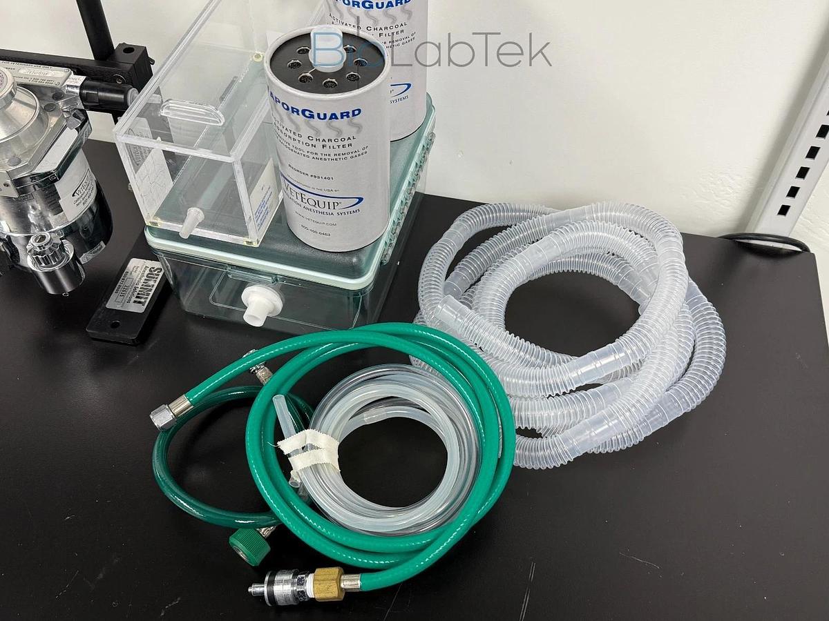 Used VetEquip V-1 rodent animal isoflurane tabletop Anesthesia Machine
