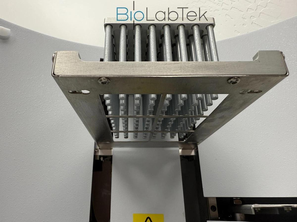 Used Thermo KingFisher Flex Purification System with 96 deep-well head