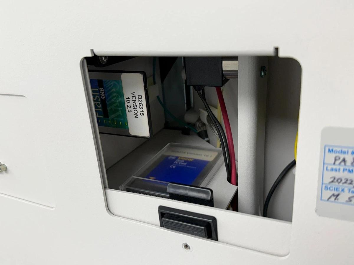 Used Beckman Coulter Sciex PA800 Plus Electrophoresis Capillary Analysis System 2013