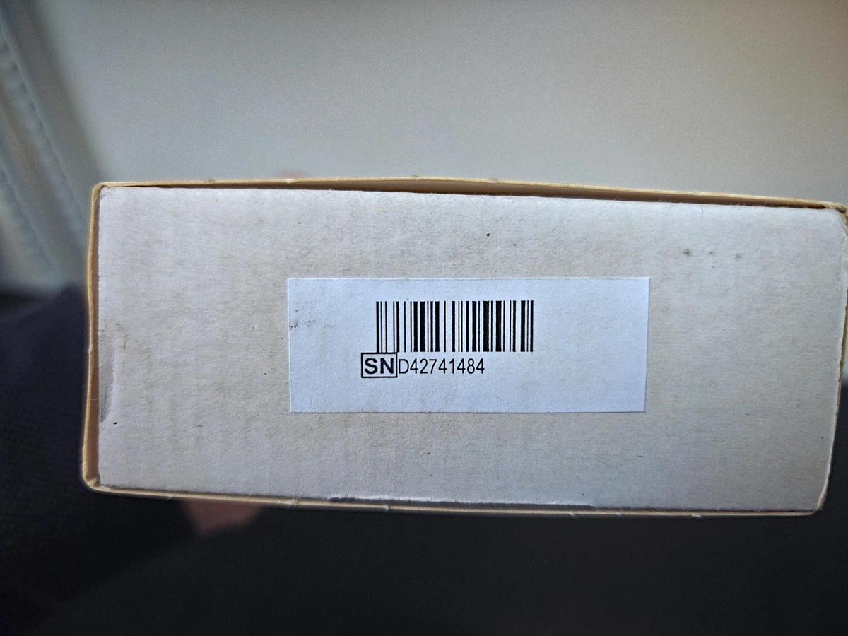 Used VWR Ergonomic EHP 10-100µl Variable volume Single Channel Pipette pipettor NEW