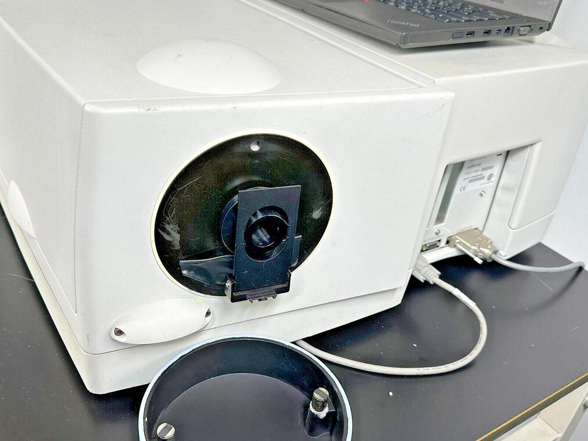 Used Perkin Elmer Lambda 650 UV/Vis Spectrophotometer system with STD/RSA modules