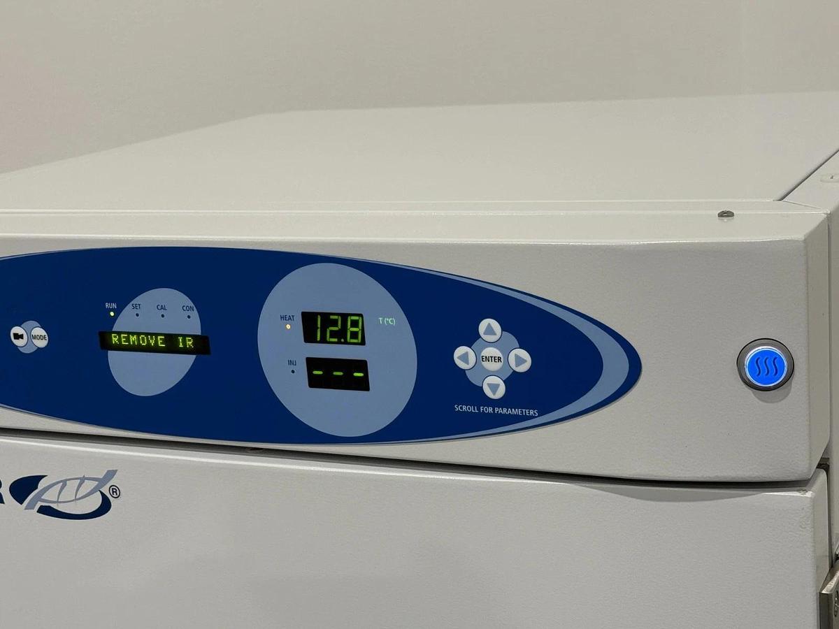 Used VWR Air Jacketed CO2 6.5CF Incubator w/ Sterilization Cycle