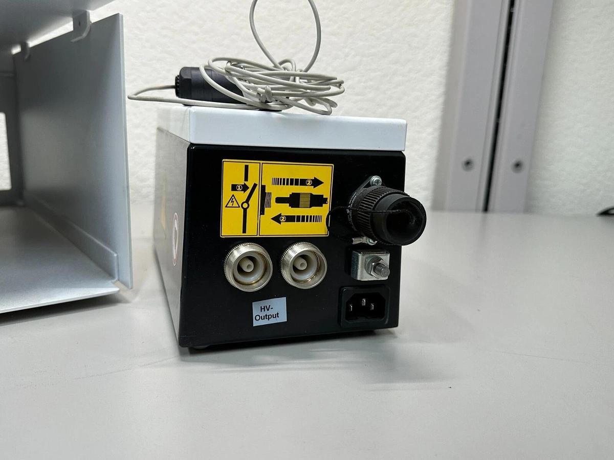 Used Mettler Toledo analytical balance HAUG deionizing static power pack EN8SLC +rack