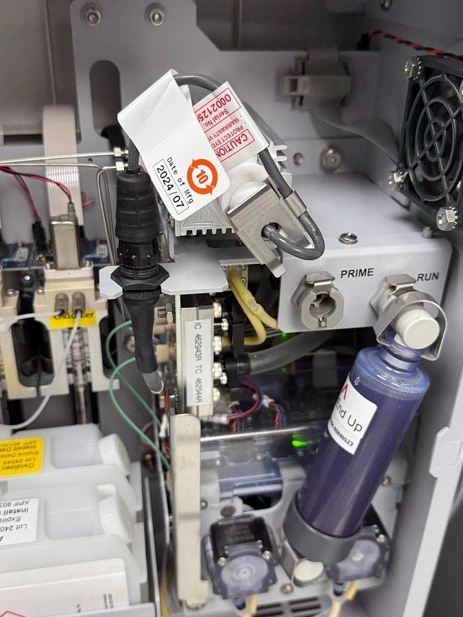 Used Veolia Suez GE Sievers M9 Lab TOC Analyzer with autosampler