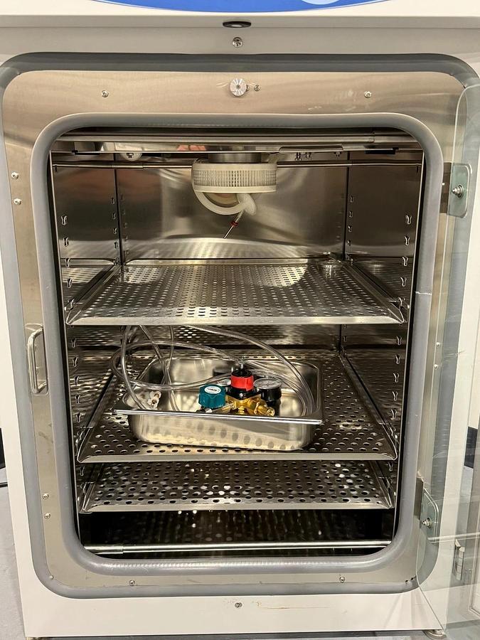 Used VWR Air Jacketed CO2 6.5CF Incubator w/ Sterilization Cycle