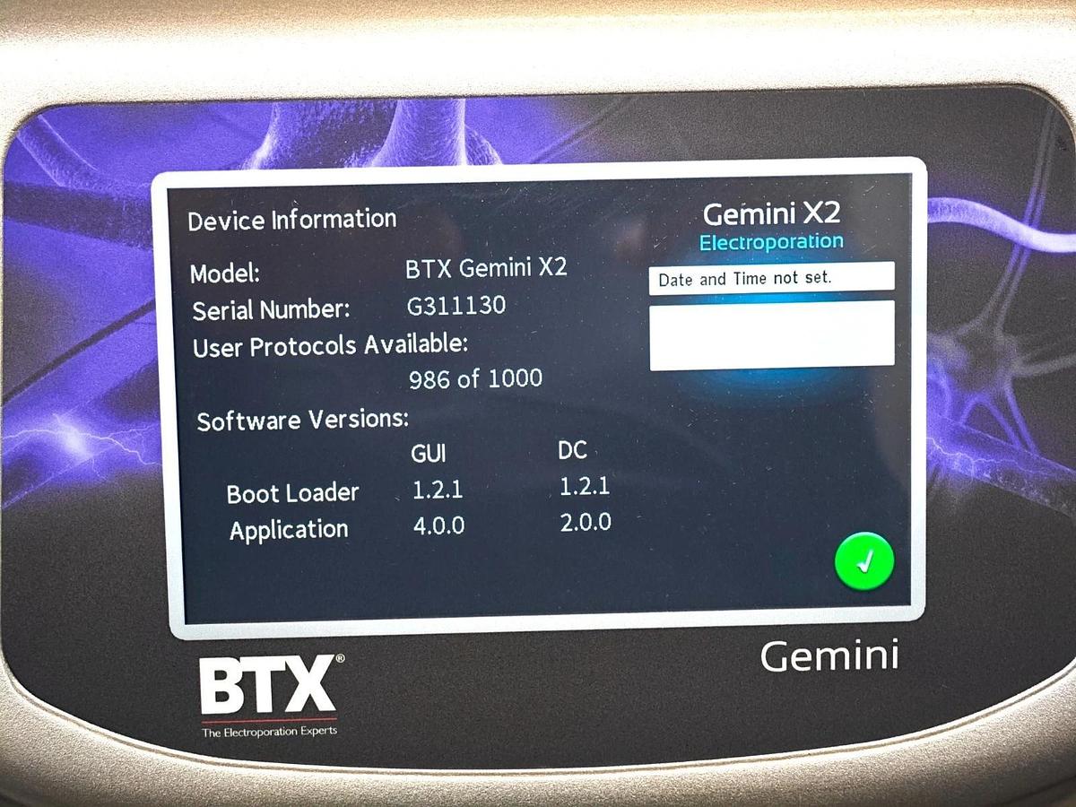 Used BTX Gemini X2 Twin Wave Electroporator with Safety Dome