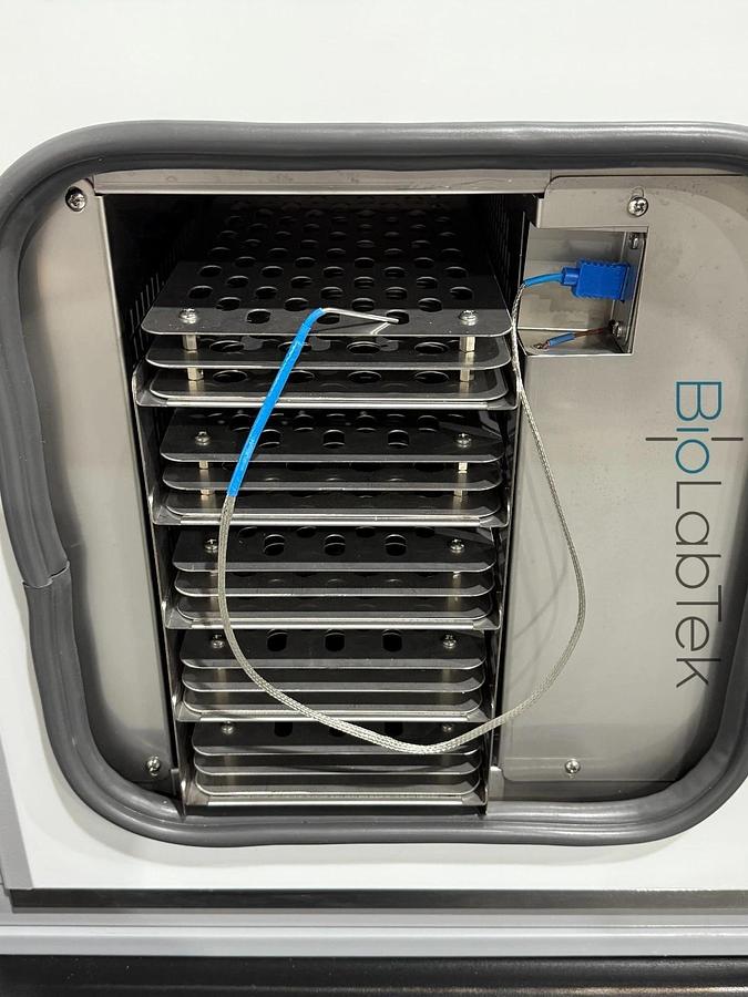 Thermo CryoMed 17L controlled rate benchtop freezer -180°C to +50°C