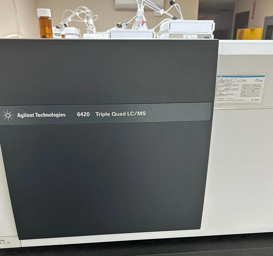 Used Agilent 6420 Triple Quad Clinical LC/MS Spectrometer / HPLC / PC Setup