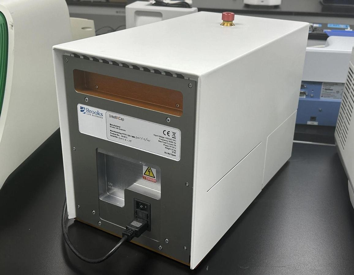 Used Azenta Brooks FluidX IntelliXcap 96-format Automated Screw Cap Decapper Capper