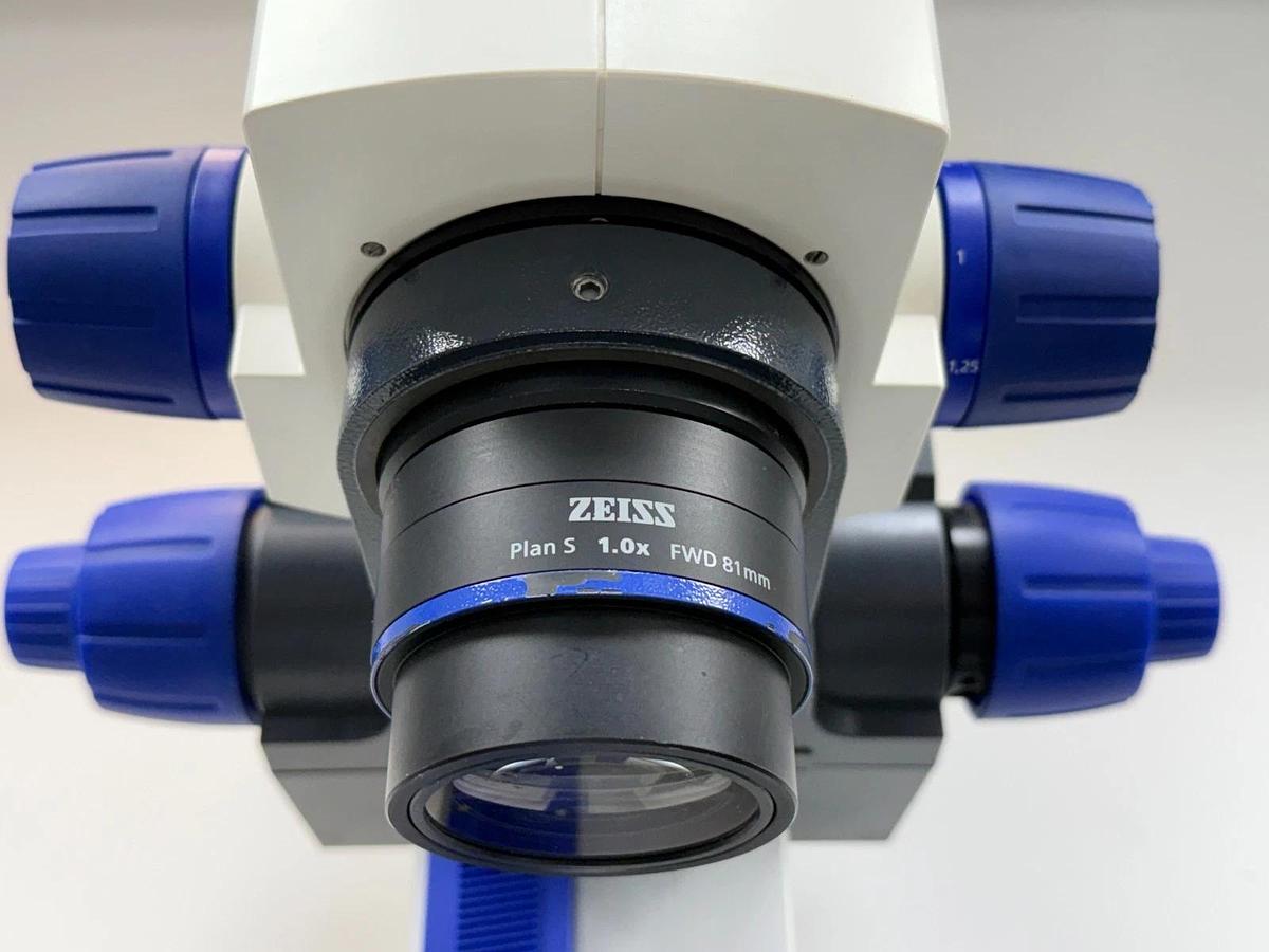 Used Zeiss SteREO Discovery.V8 Zoom Microscope Plan S 1.0x | Transmitted Light Base