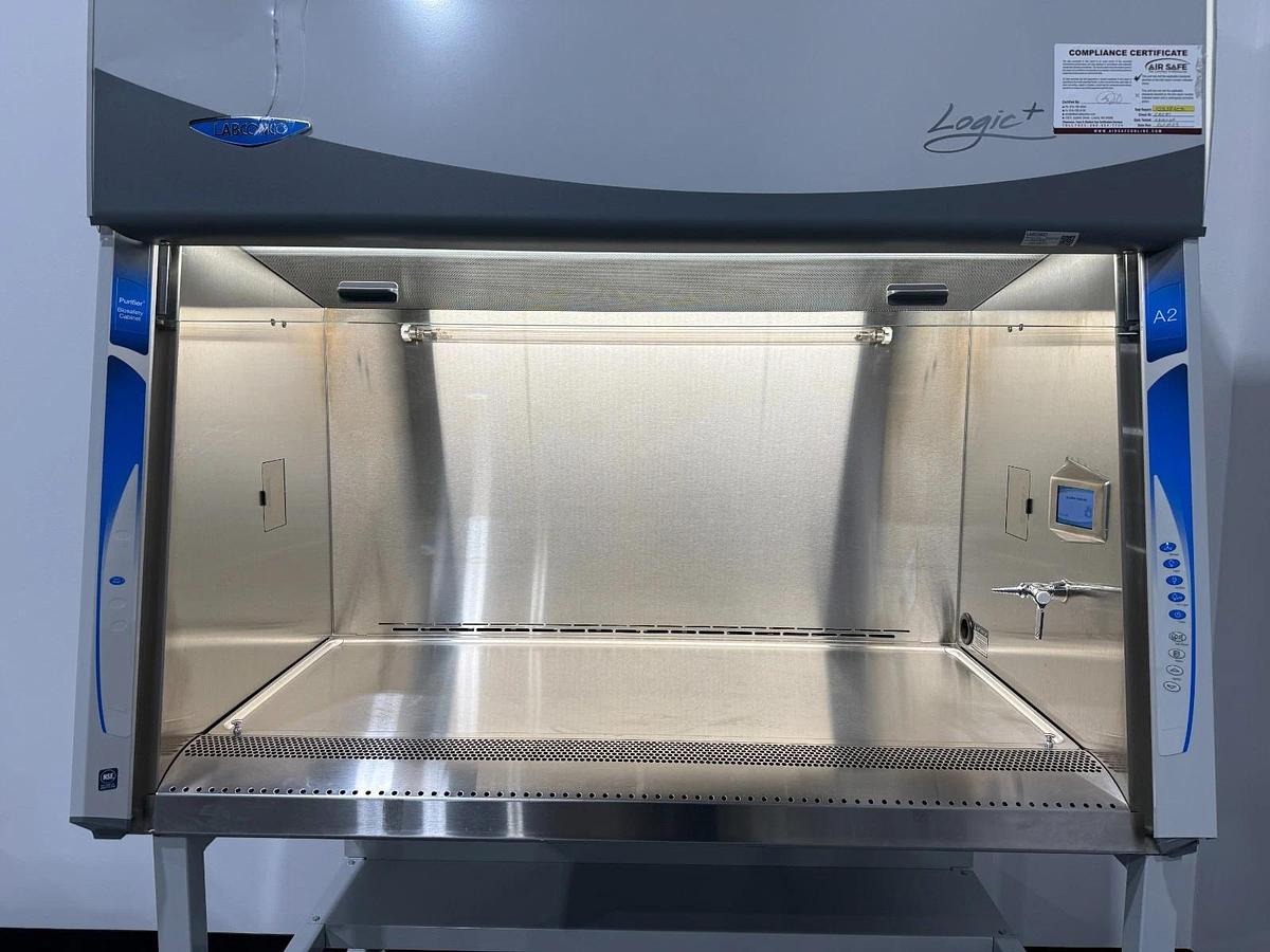 Used Labconco 4′ Purifier Logic+ Class II A2 Biosafety Cabinet Hood w/Stand 2023