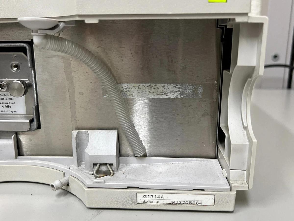 Used HP Agilent 1100 HPLC VWD G1314A Variable Wavelength Detector with Standard Cell