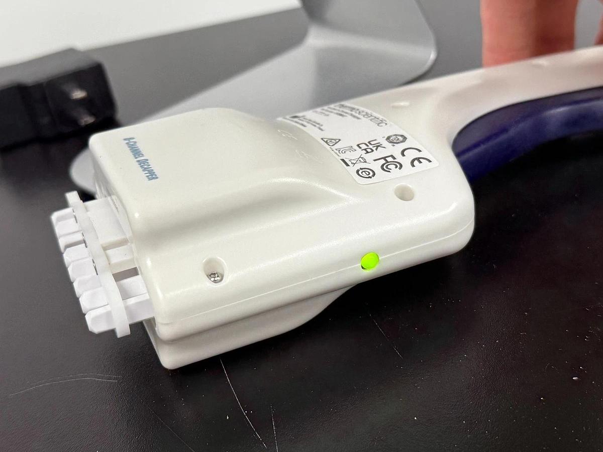 Used Thermo handheld 8-channel capper decapper 4105MAT for Matrix Tubes