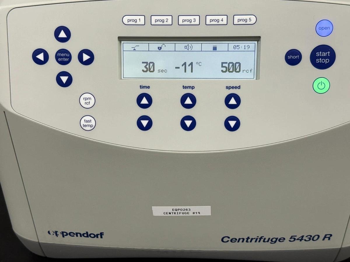 Used Eppendorf Centrifuge 5430R Refrigerated Centrifuge with A-2-MTP Plate Rotor