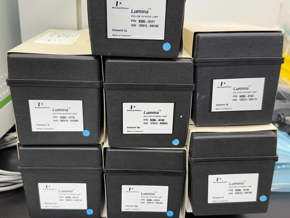 Used PerkinElmer PinAAcle 900T Atomic Absorption Spectrometer