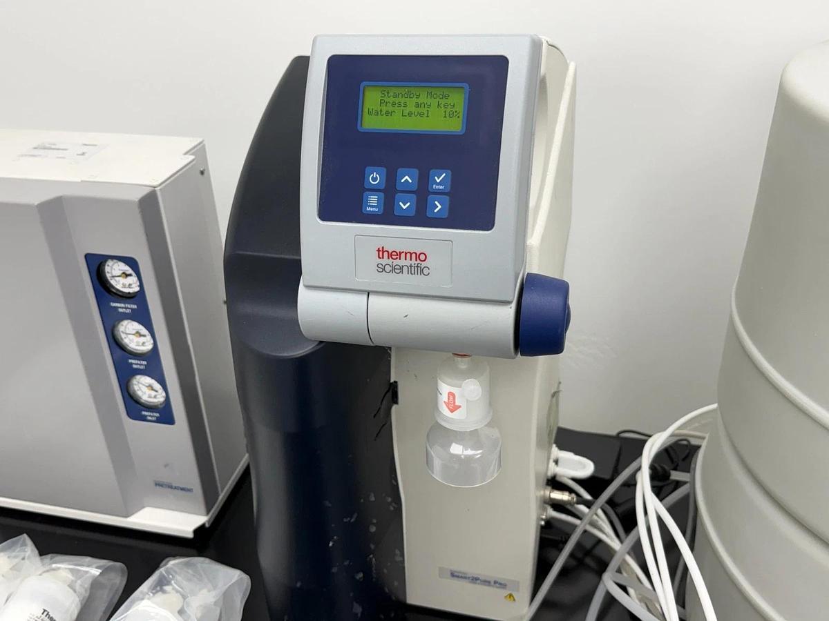 Used Thermo Scientific Barnstead Smart2Pure Pro 16 UV/UF Water Purification System