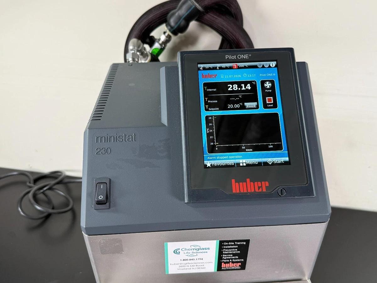 Used Huber Ministat 230 Refrigerated Heating Circulator | Pilot ONE, -40 to 200°C