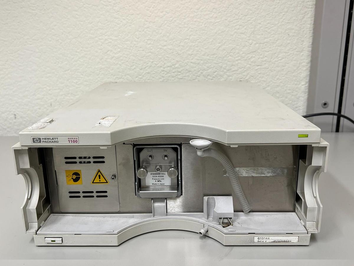 Used HP Agilent 1100 HPLC VWD G1314A Variable Wavelength Detector with Standard Cell