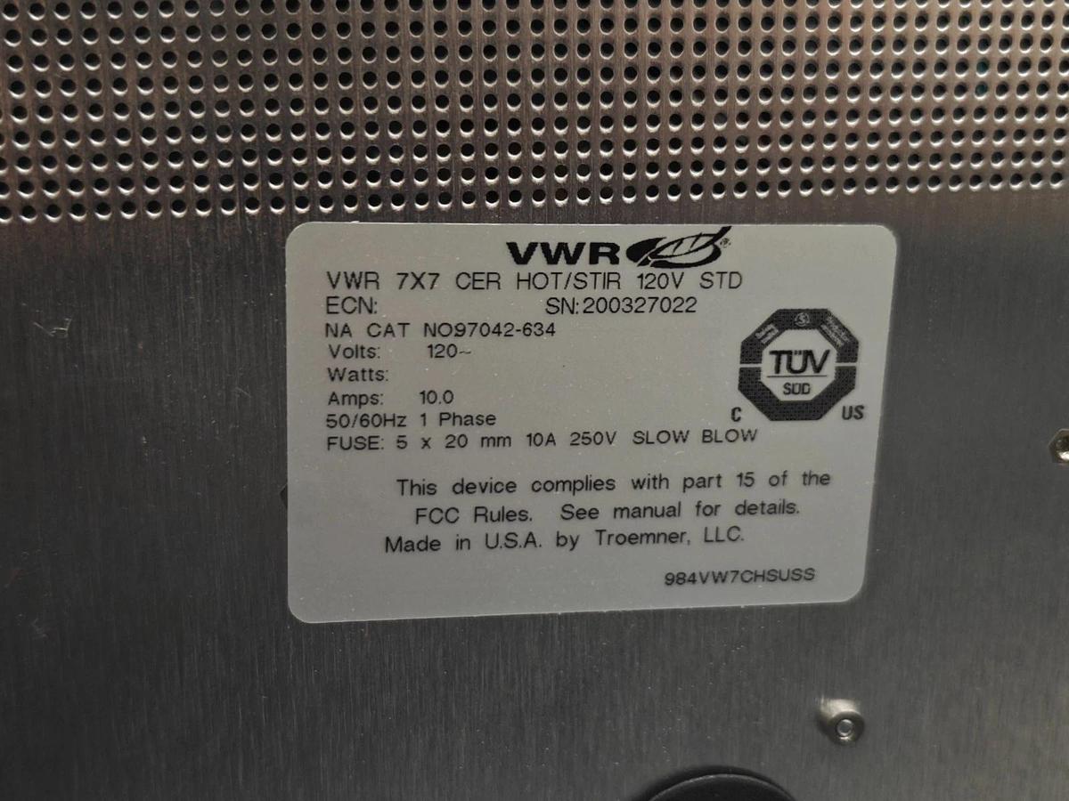 Used VWR | 7x7 Ceramic Hot Plate Stirrer | 60 to 1600 RPM | Temp up to 500°C (932°F)