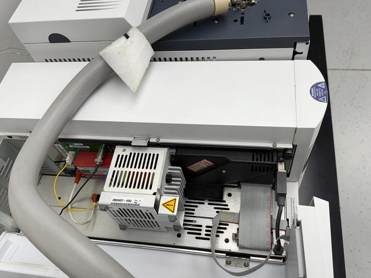 Used Agilent 7890A GC System with 5975C VL MSD and G1888 Headspace Sampler