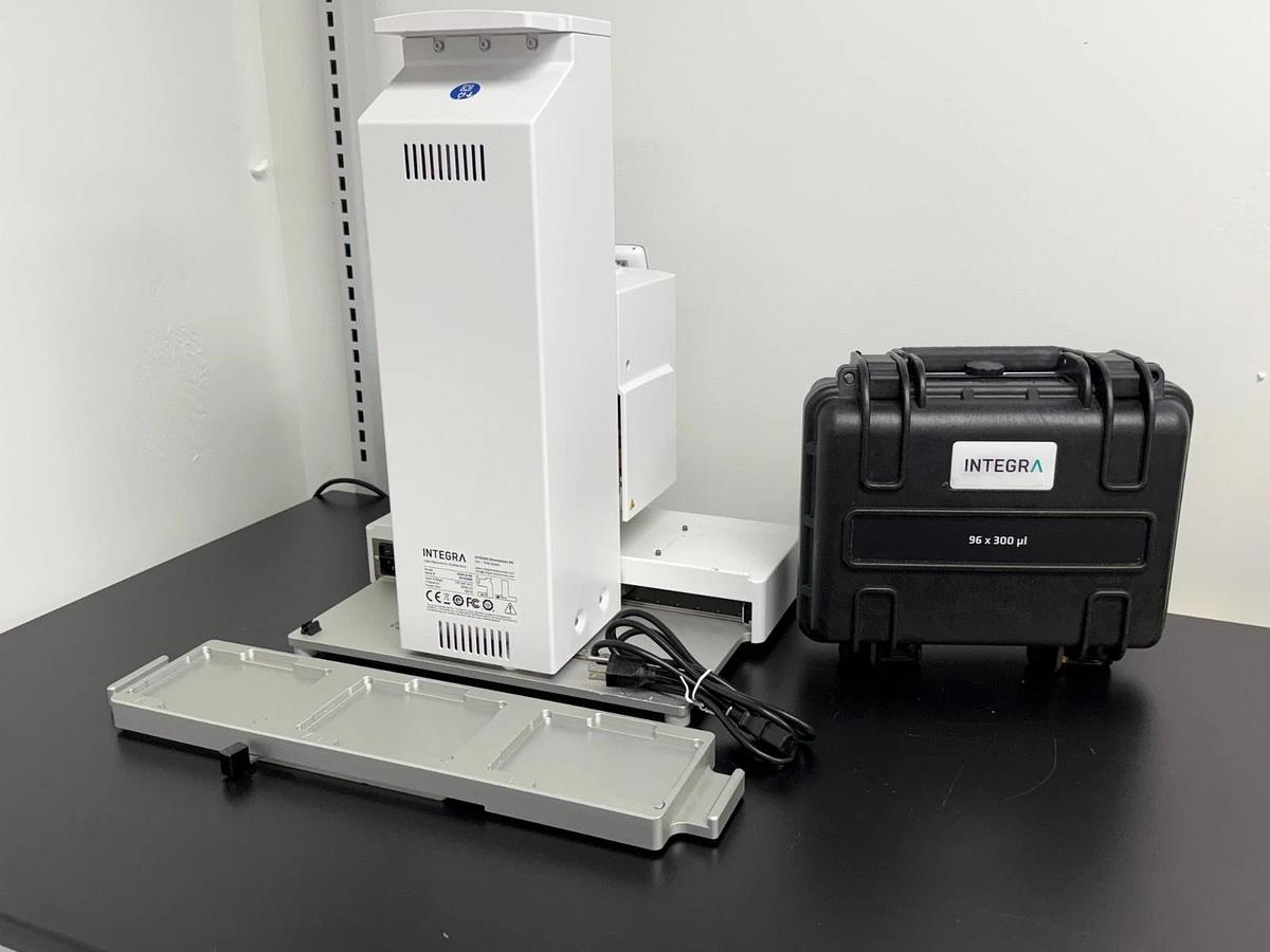 Used INTEGRA VIAFLO 96 Electronic Pipetting System 10-300µL 96-Channel Head Benchtop