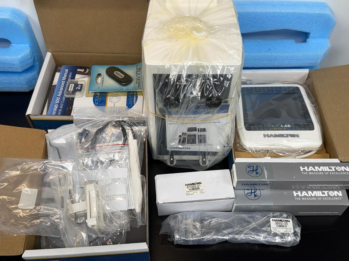 Used Hamilton Microlab 600 Dual Syringe Diluter/Dispenser System