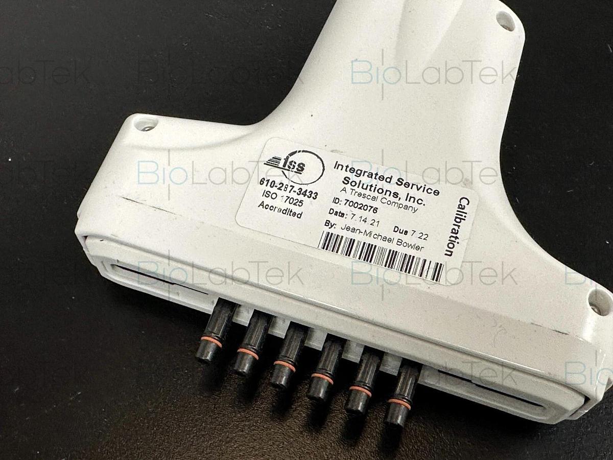 Used Integra Voyager II 10-300ul 6-channel electronic pipette