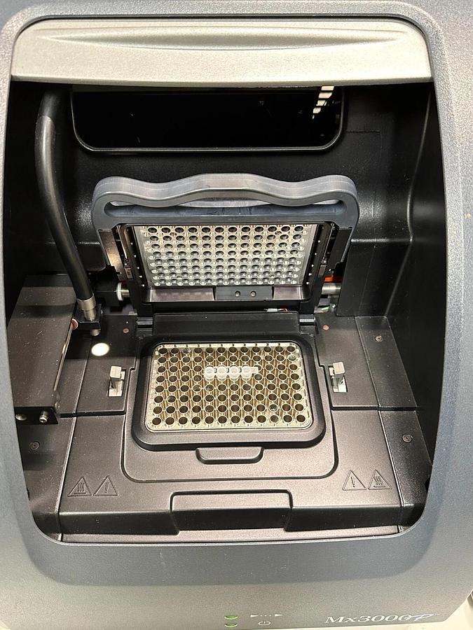 Used Agilent Stratagene Mx3000p multiplex quantitative real-time qPCR system