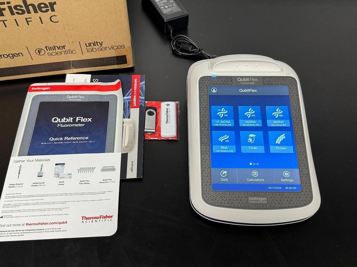 Used Thermo Invitrogen Qubit Flex Fluorometer Sample DNA RNA Protein quant Wi-Fi '25