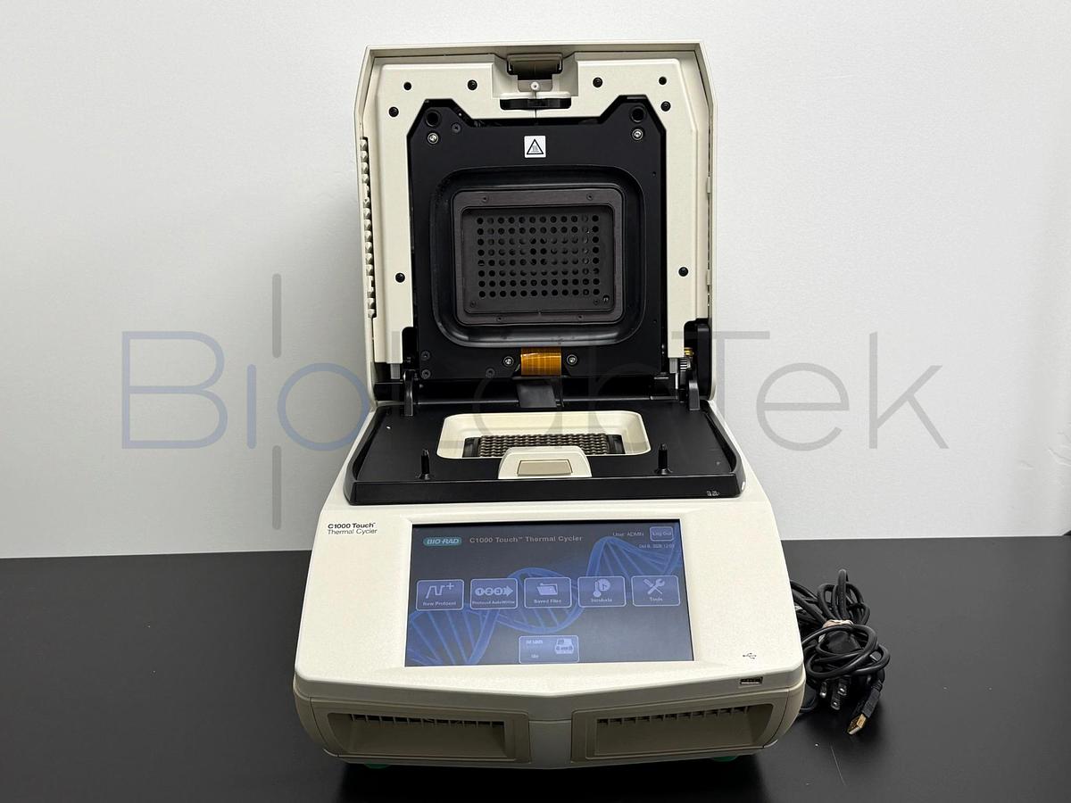 Used Bio-Rad CFX96 Touch Real-Time PCR Detection System | Low Hours
