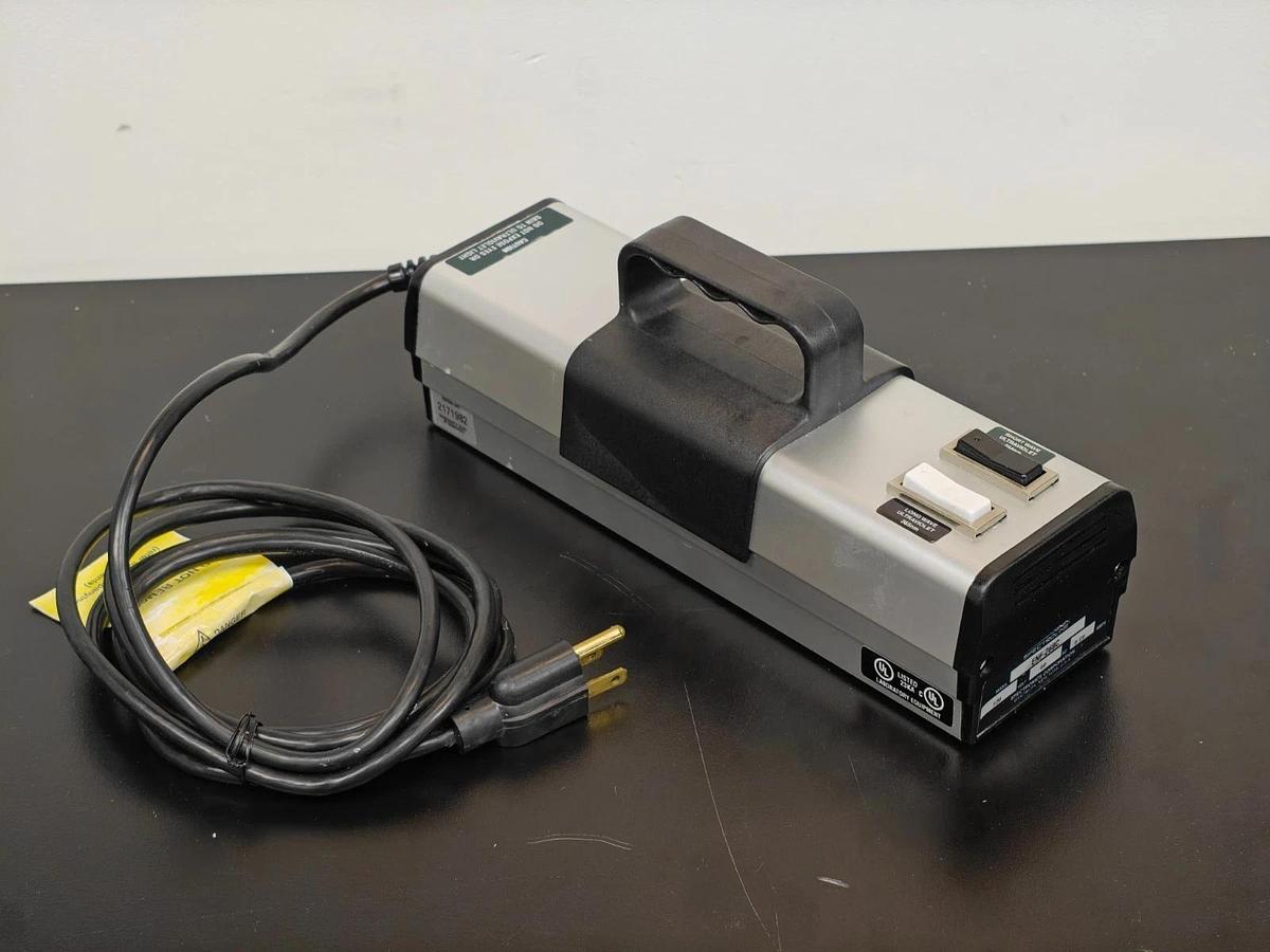Used Spectroline ENF-260C UV-A handheld Blacklight Lamp | Dualwave 365nm & 254nm