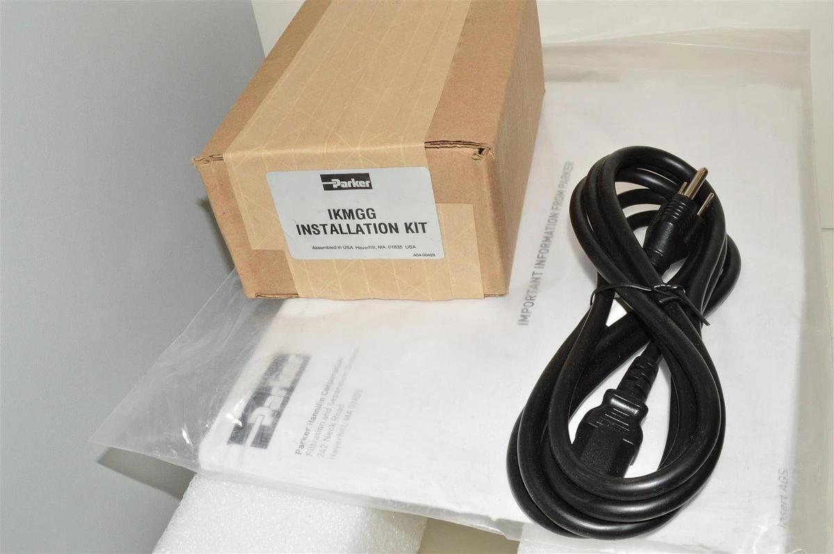 Used Parker Balston MGG-400NA FID GC Makeup Gas Generator for gas chromatography