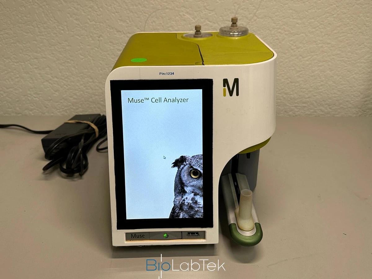 Used EMD Millipore Luminex Guava Muse Flow Cytometry Cell Analyzer
