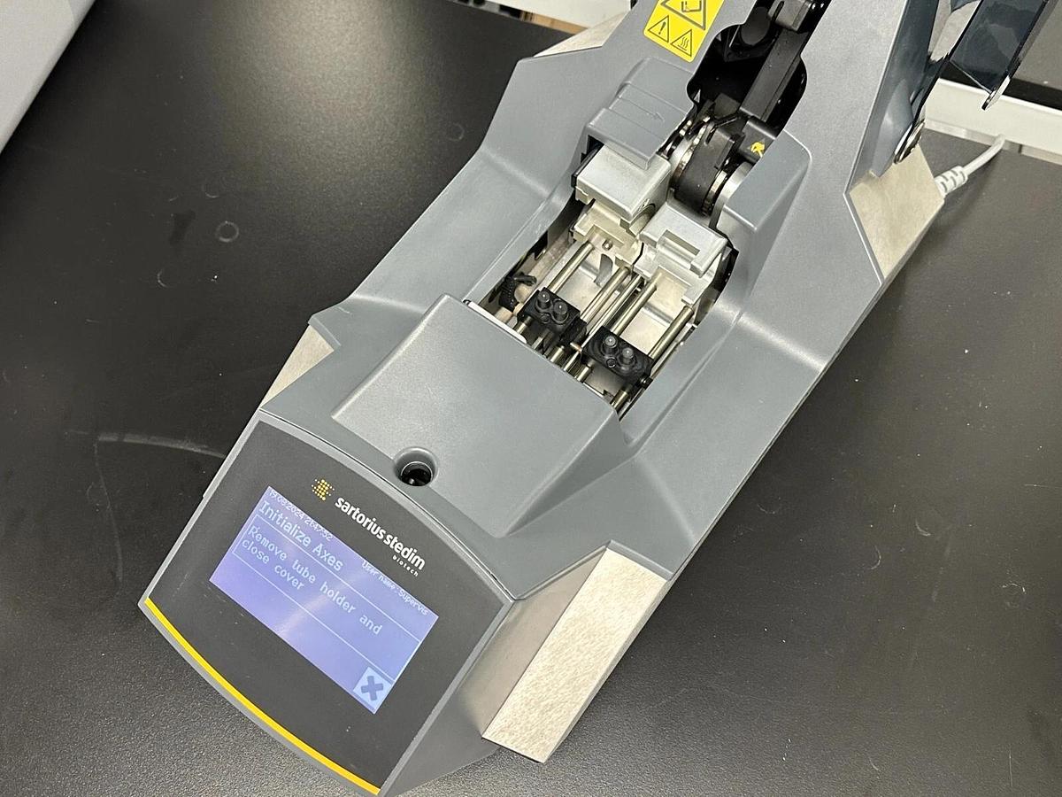 Used Sartorius BioWelder TC Sterile Welding Total Containment Welder Device *LIDcrack
