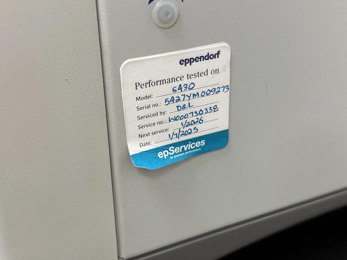 Used Eppendorf 5430 Benchtop High-Speed Centrifuge with A-2-MTP Plate Rotor