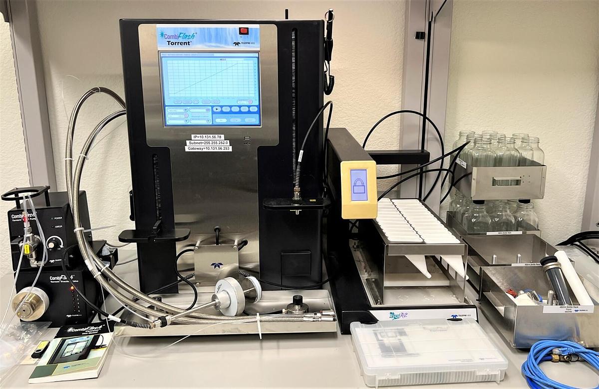Used Teledyne CombiFlash Torrent Purification System +sample collector load frac pump