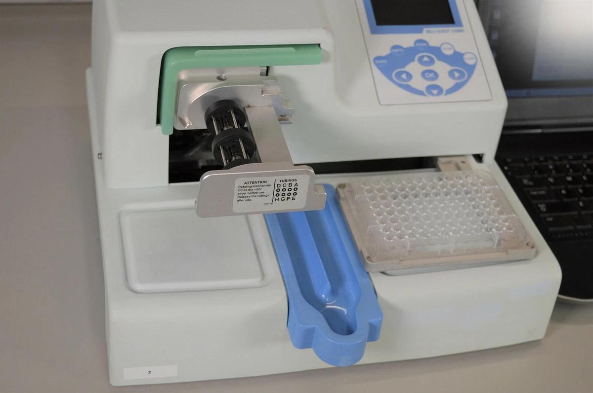 Used Thermo Scientific Multidrop Combi 836 Reagent Dispenser