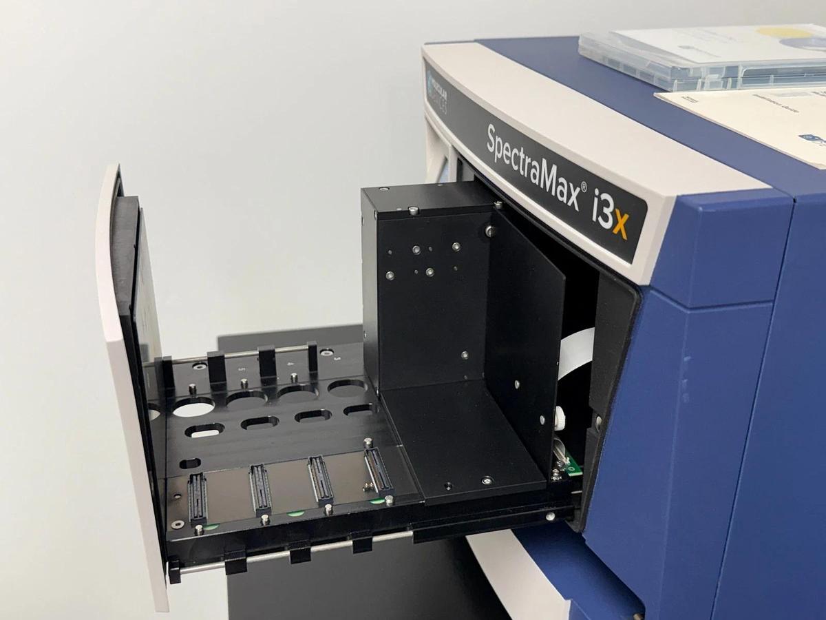 Used Molecular Devices SpectraMax i3x Multi-Mode Microplate Reader + PC & Pro 7 soft