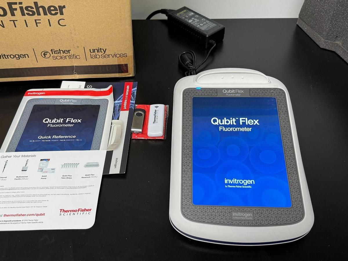 Used Thermo Invitrogen Qubit Flex Fluorometer Sample DNA RNA Protein quant Wi-Fi '25