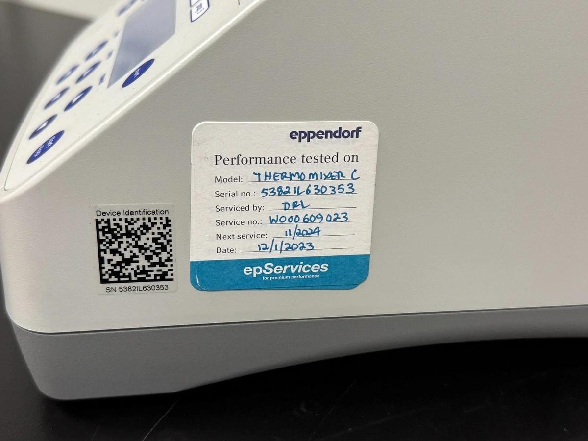 Used Eppendorf ThermoMixer C Digital Thermal Mixer | 1.5 mL SmartBlock Included