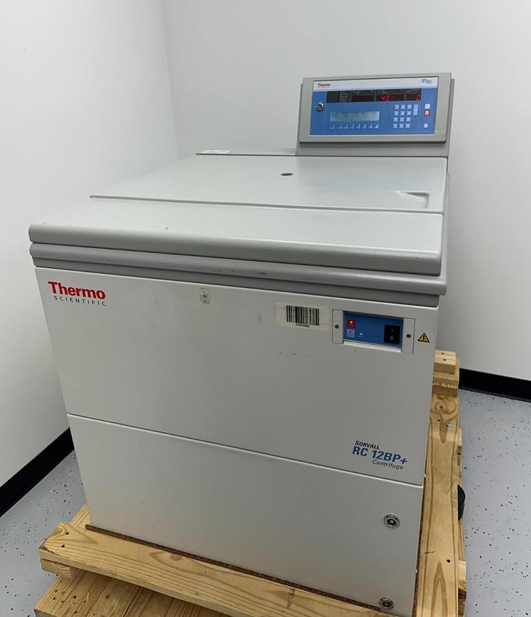 Used Thermo Sorvall RC 12BP+ Bioprocessing Centrifuge with H-12000 rotor/buckets 2016