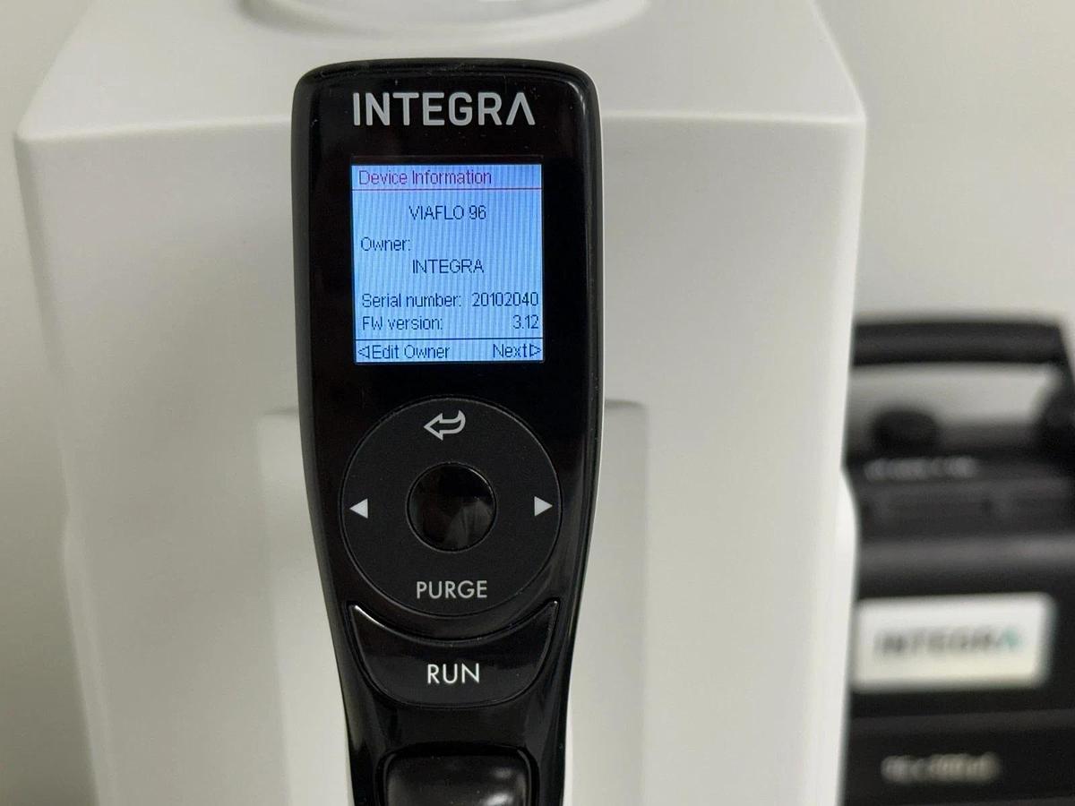 Used INTEGRA VIAFLO 96 Electronic Pipetting System 10-300µL 96-Channel Head Benchtop