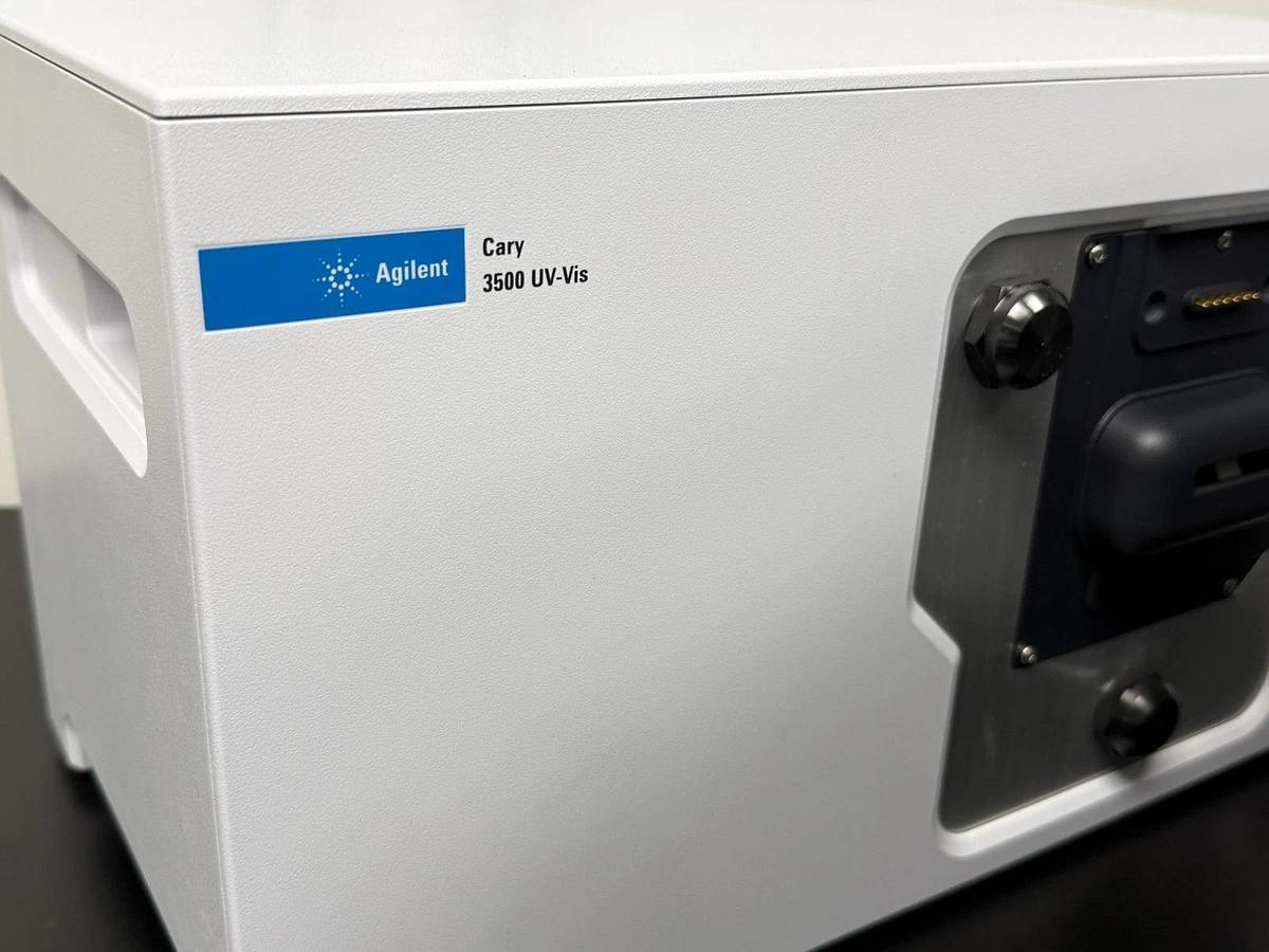 Used Agilent Cary 3500 UV-Vis Spectrophotometer System w/ Multicell Peltier 2024