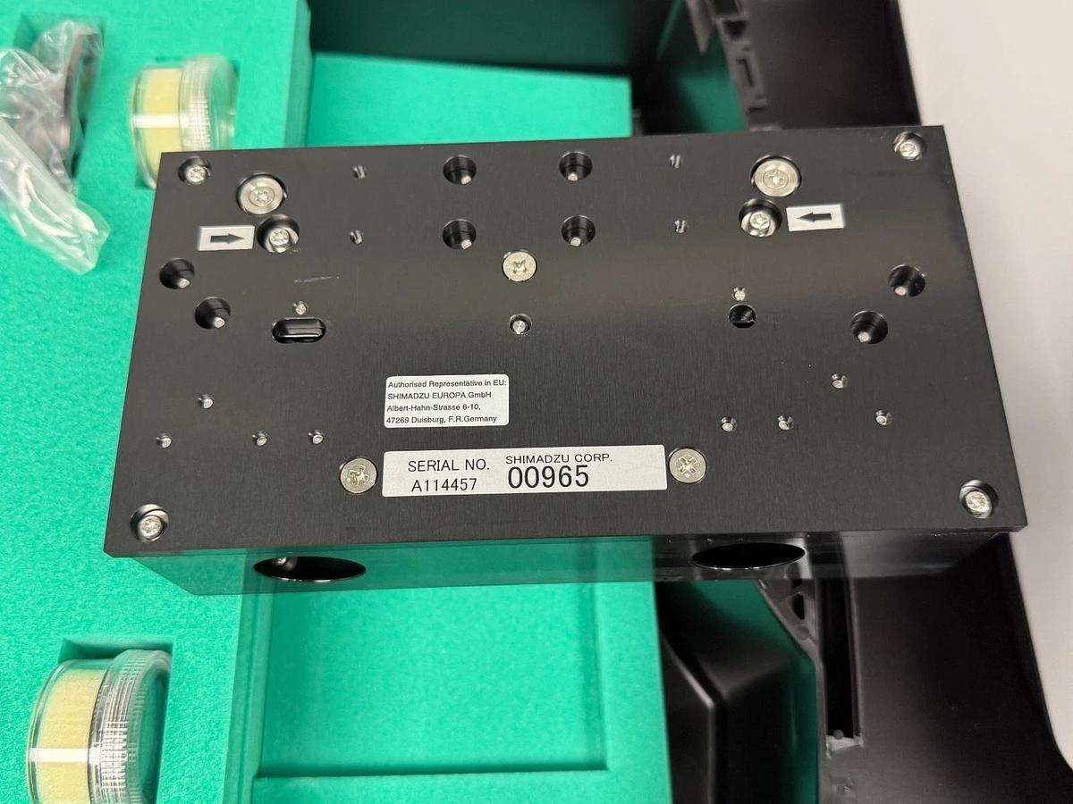 Used Shimadzu UV-1900i UV-VIS Spectrophotometer | Double-Beam Benchtop
