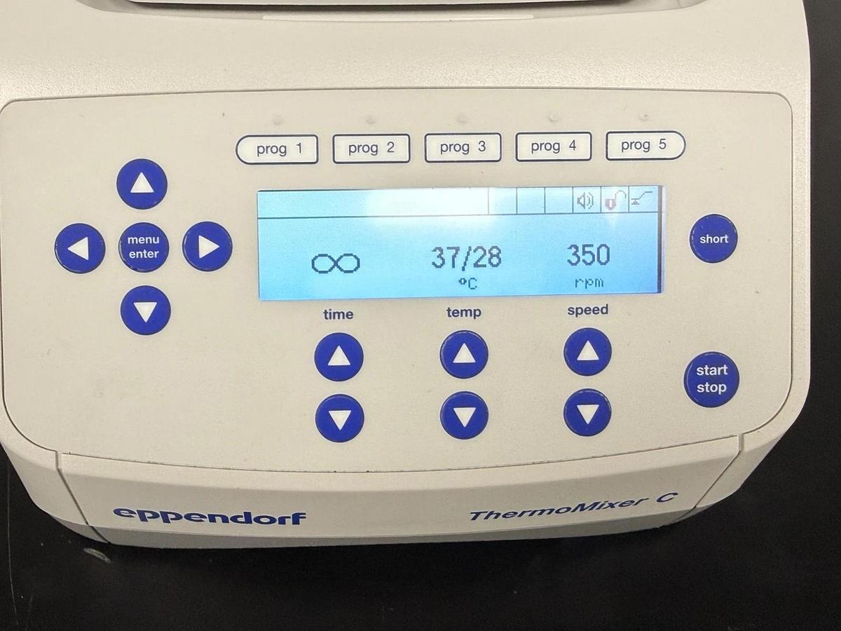 Used Eppendorf ThermoMixer C Digital Thermal Mixer | 1.5 mL SmartBlock Included