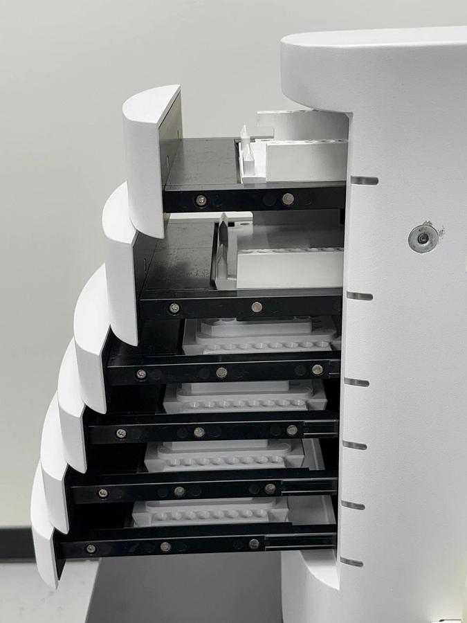 Used Agilent 5200 Fragment Analyzer CE system 2023 for 12 Capillary array